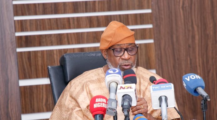 FG REVOKES 924 DORMANT MINING LICENCES